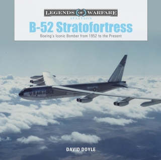 B-52 Stratofortress, Boeing´s Iconic Bomber from 1942 to the Present